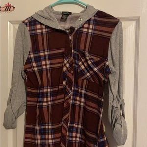 Rue 21 button up top size small
